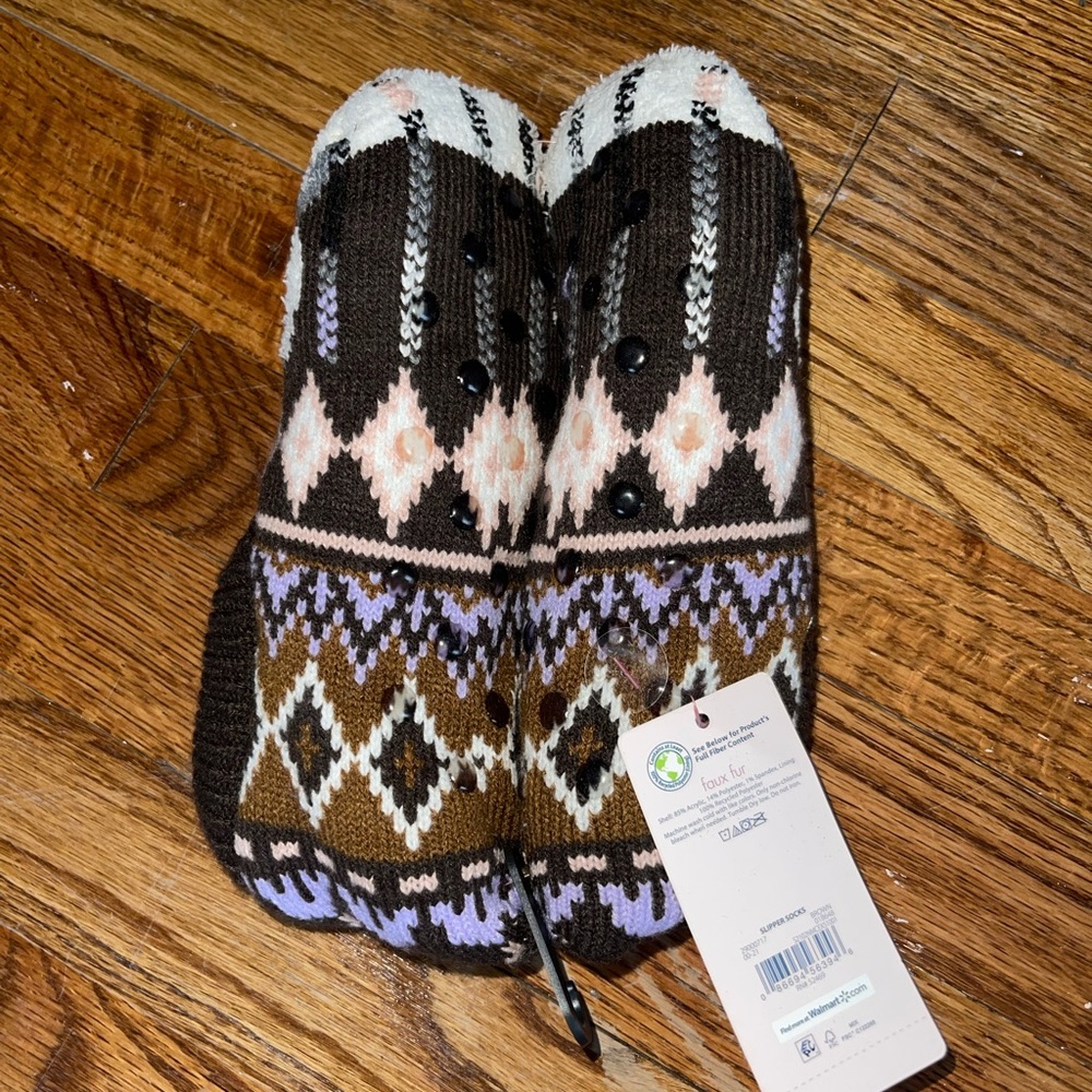 Fuzzy socks - Picture 2 of 3